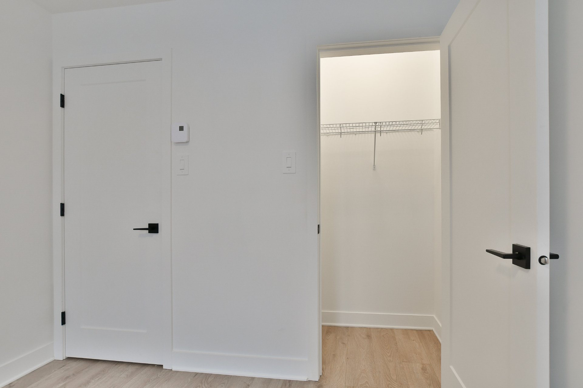 Walk-in closet