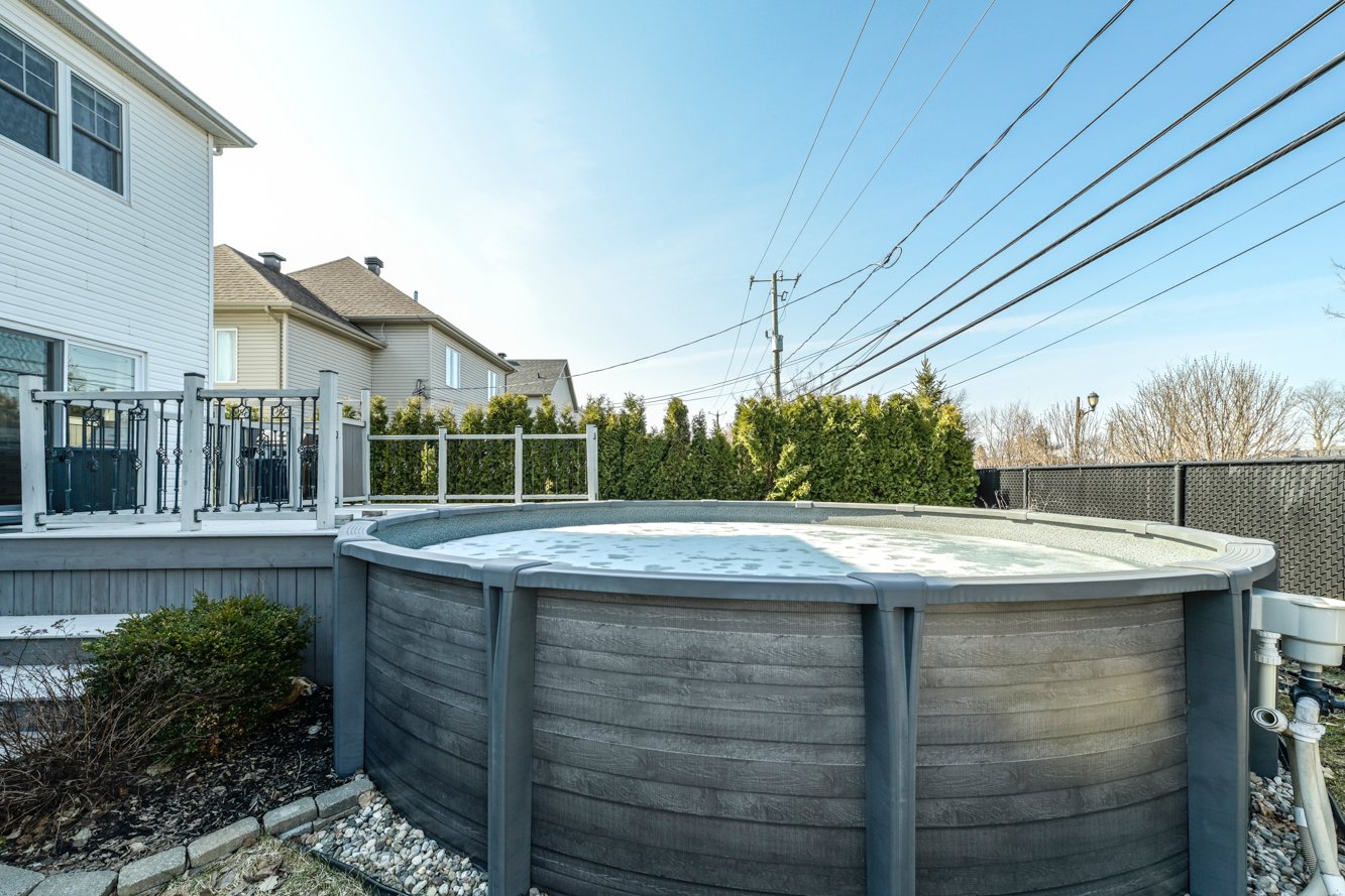 Piscine installée en 2020