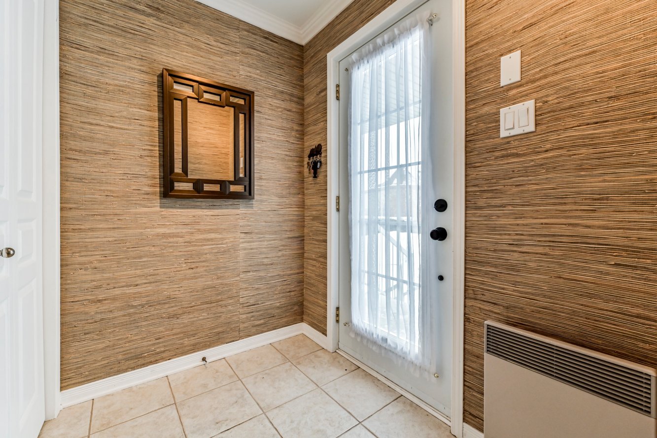 Garde-robe d'entrée