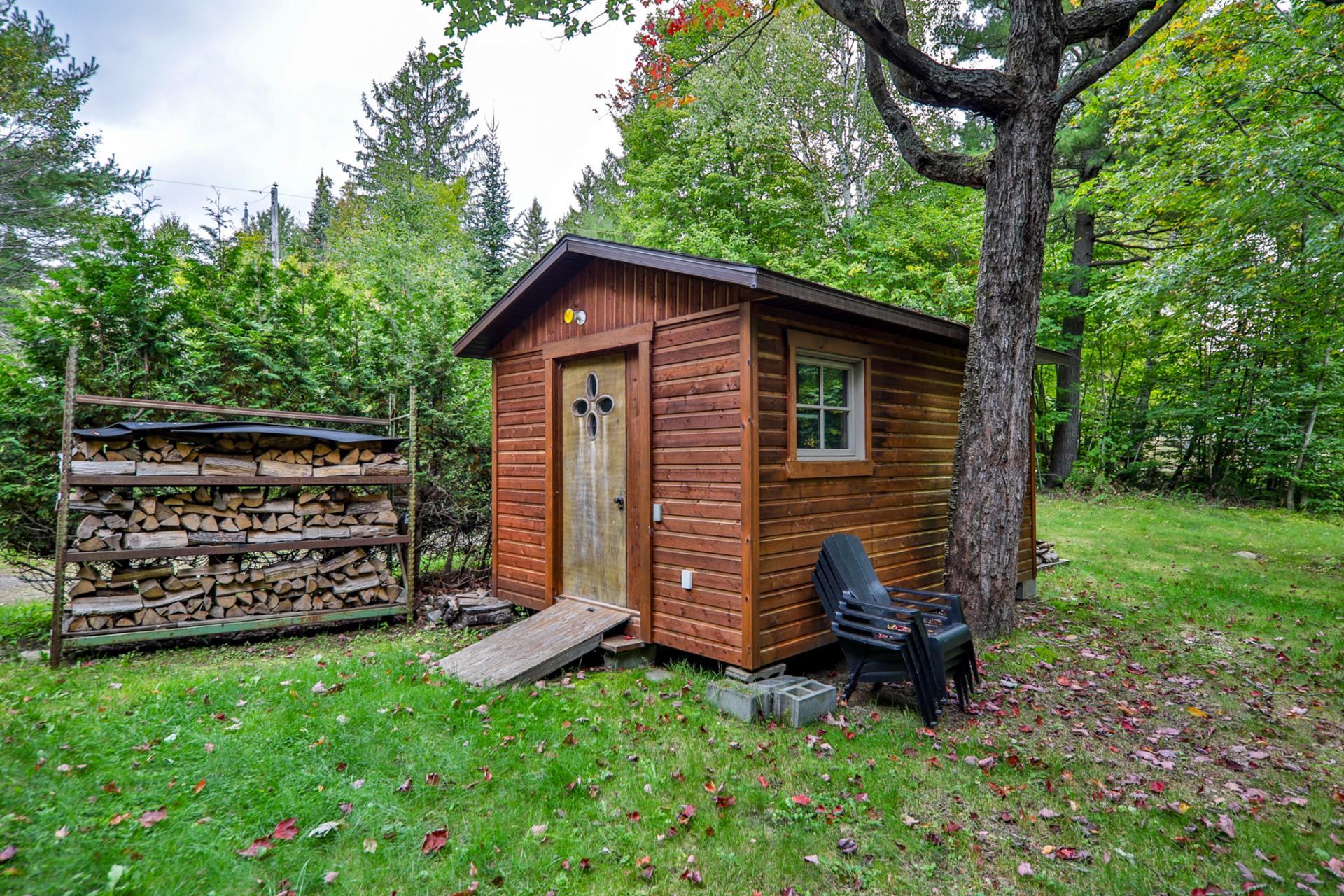 Shed