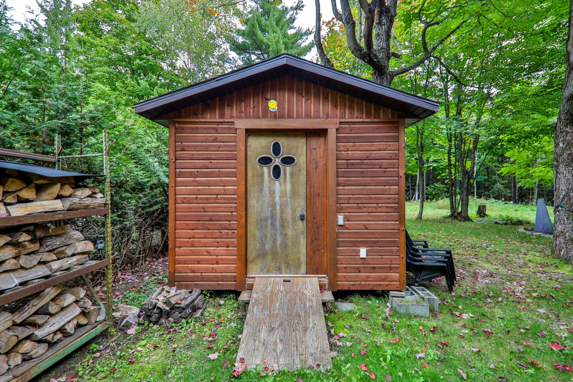 Shed