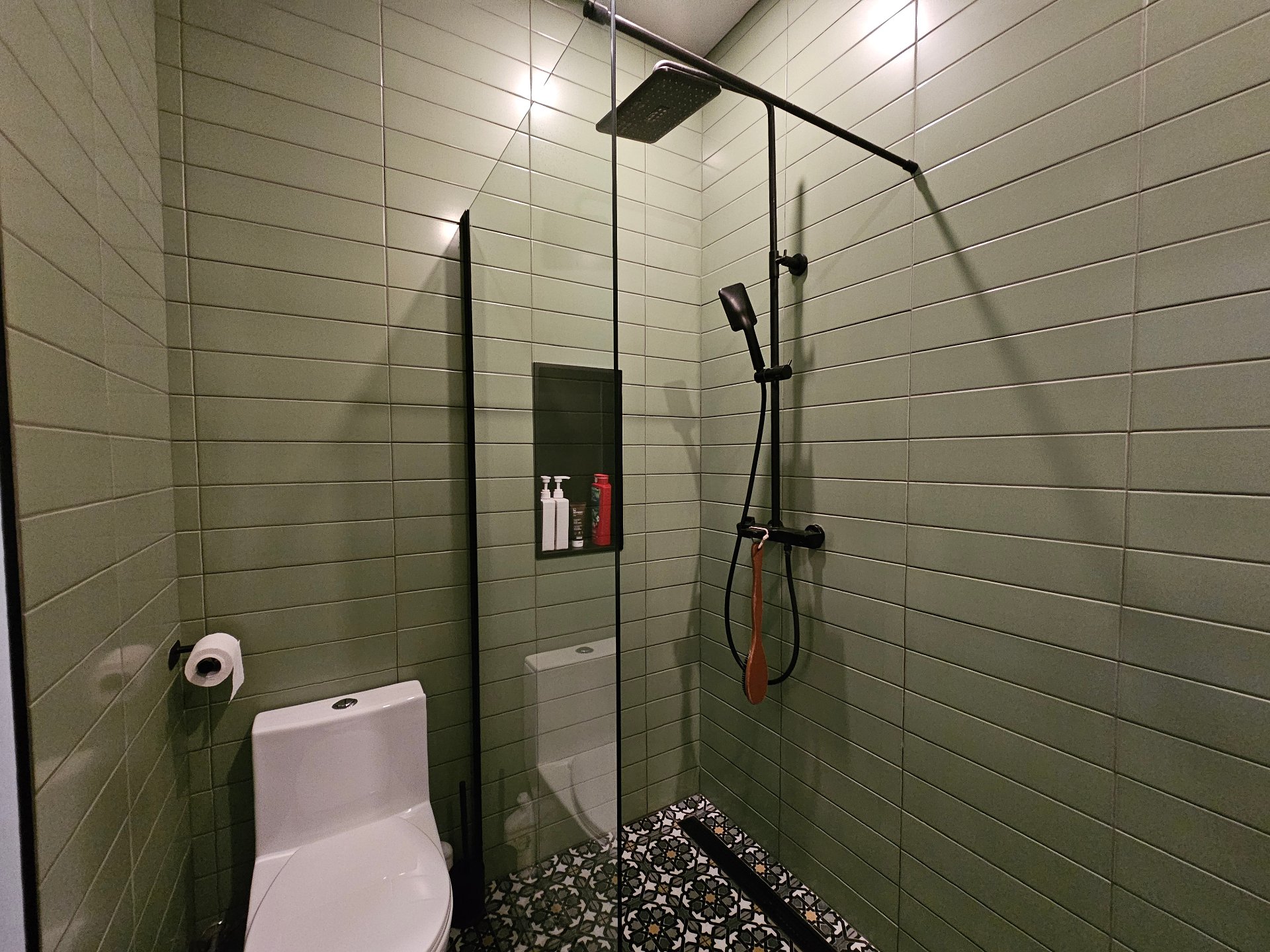 Salle de bains attenante à la CCP