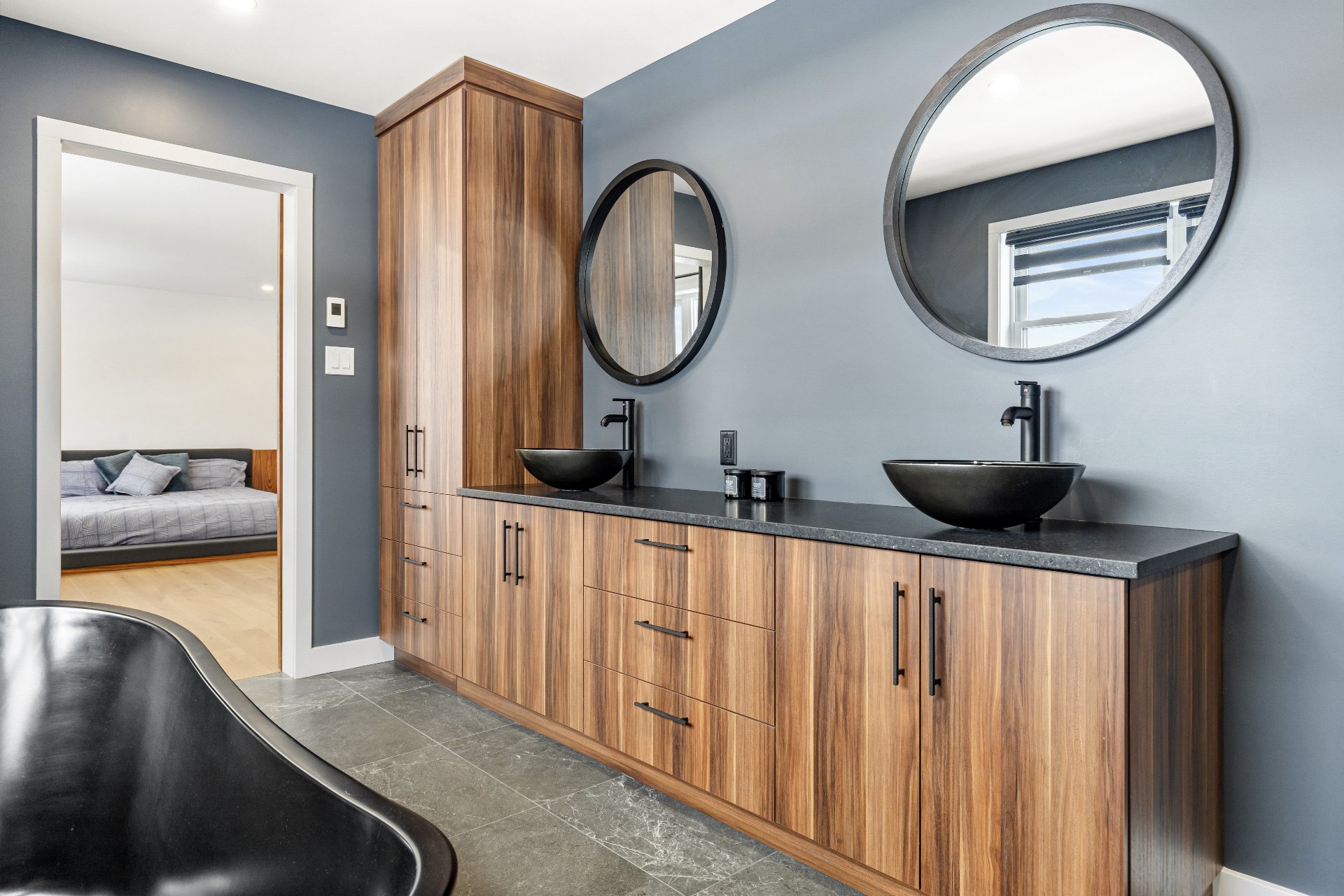 Ensuite bathroom