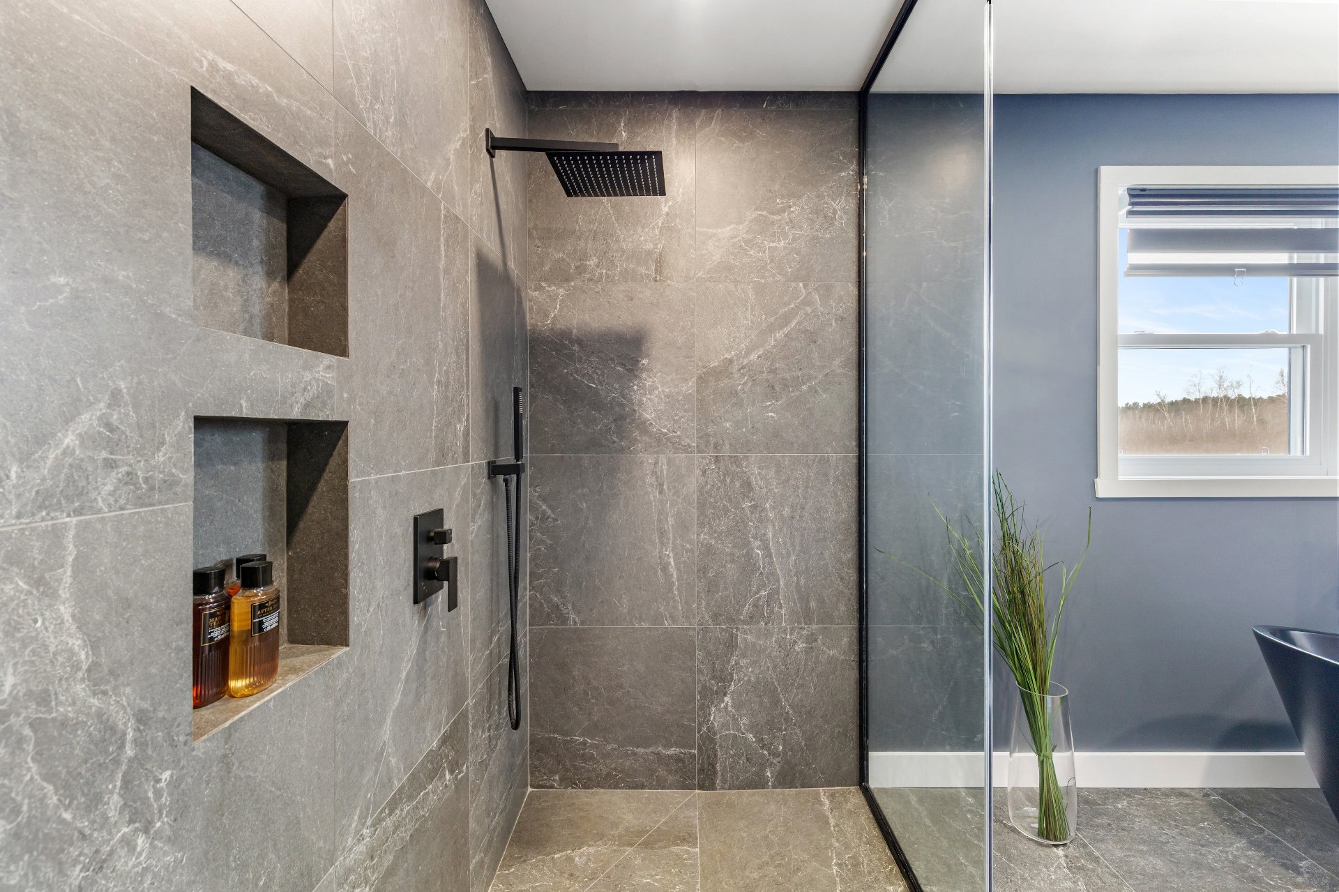 Ensuite bathroom