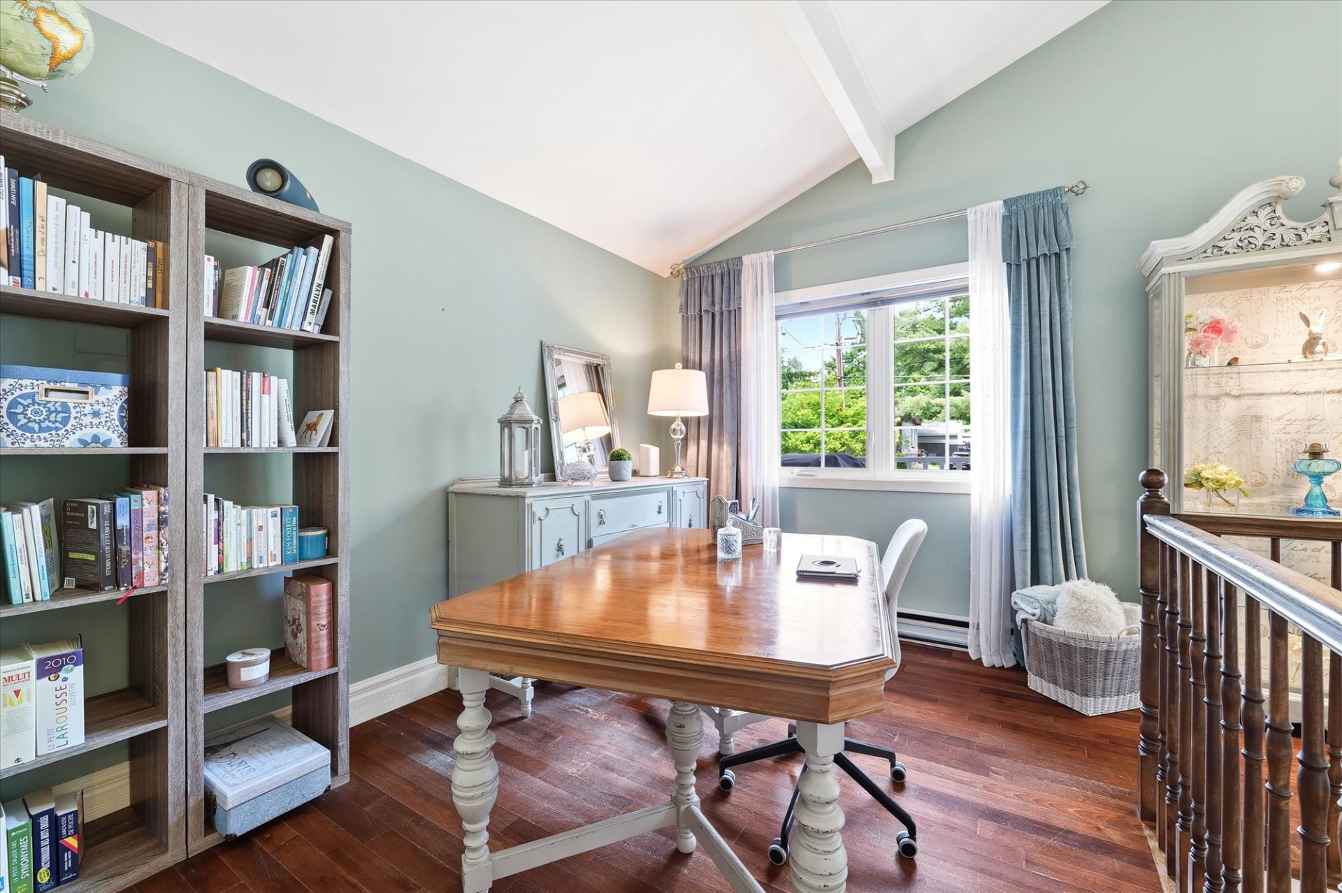 Bureau