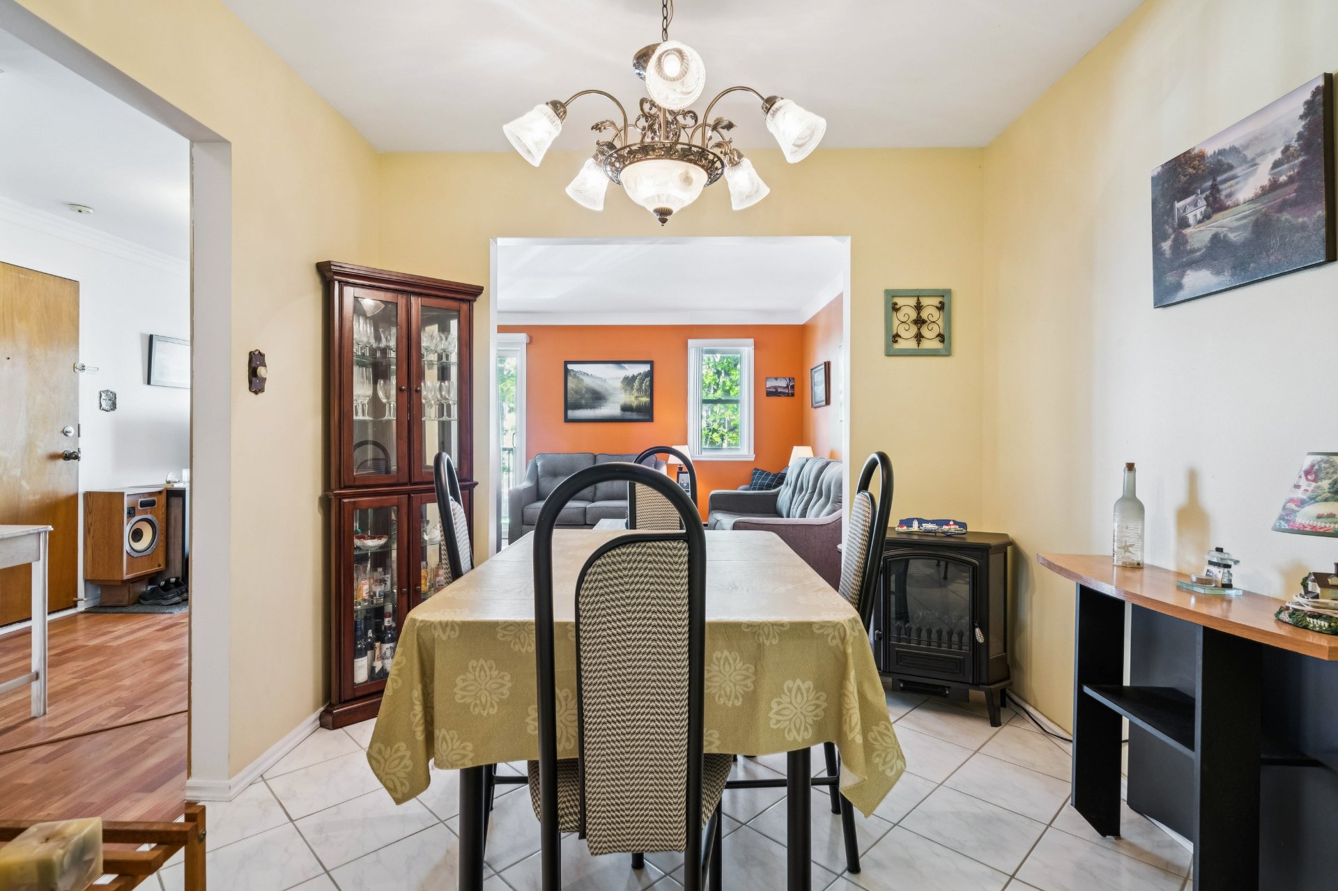 Dining room