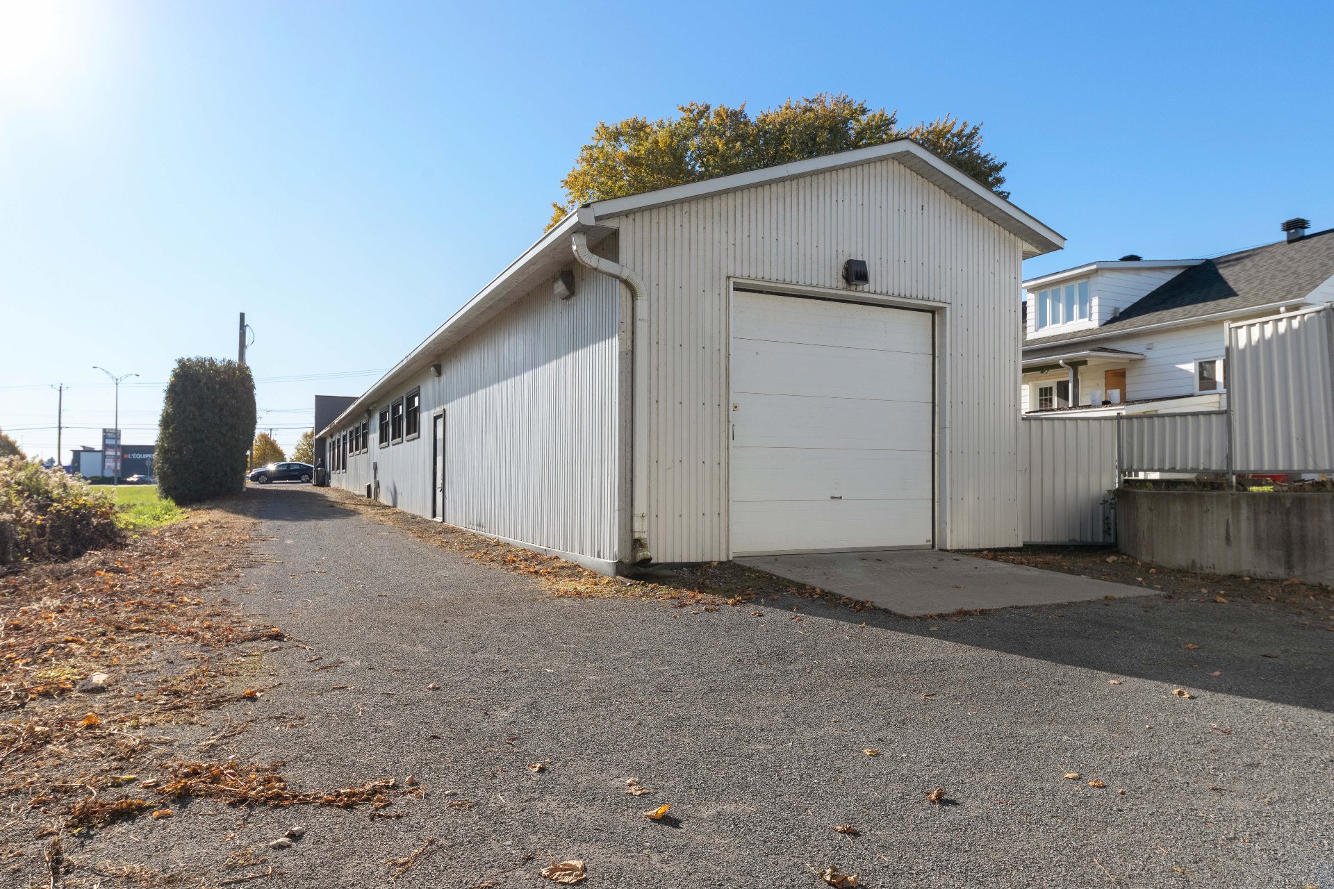 Garage