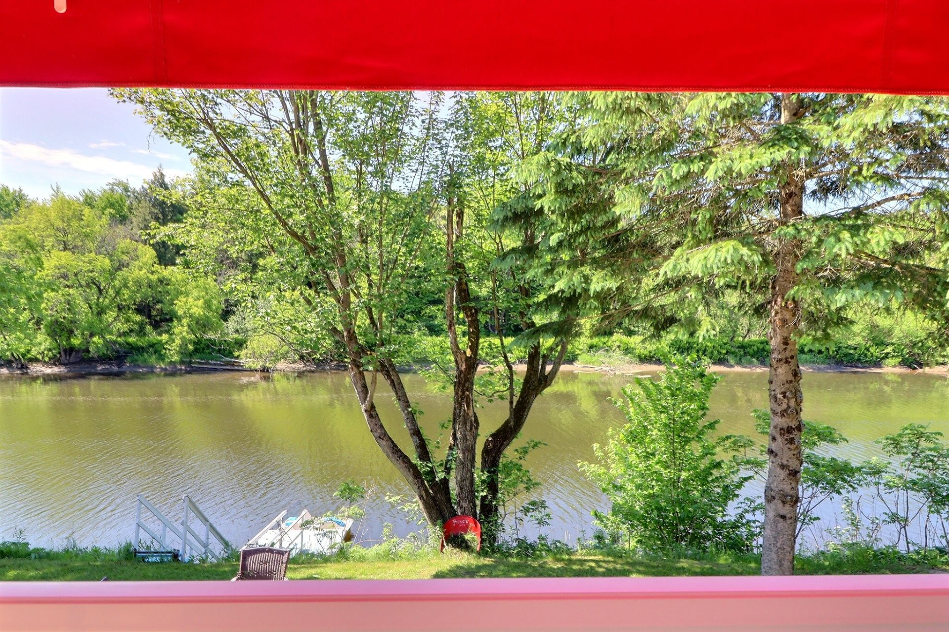Vue sur l'eau