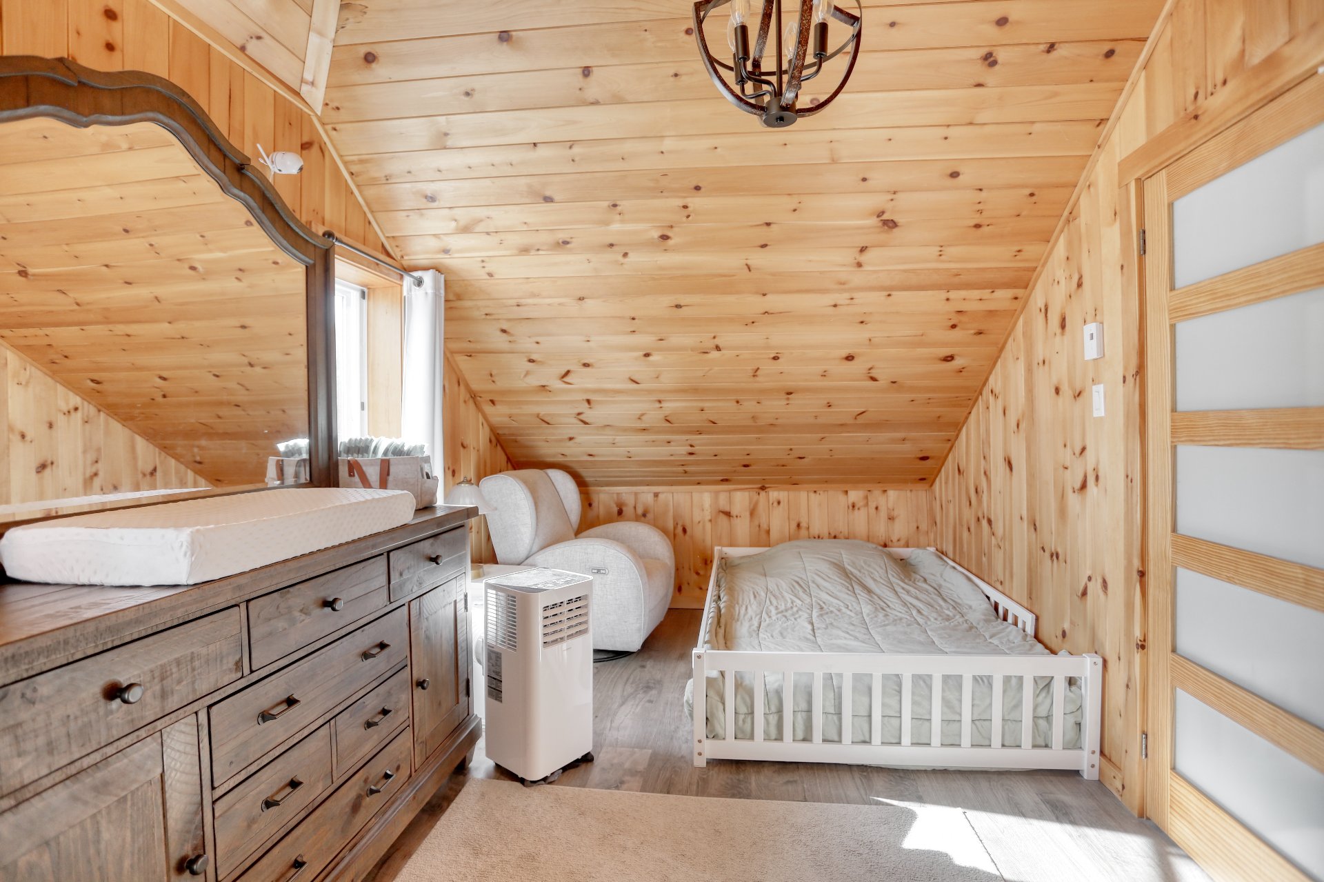 Primary bedroom