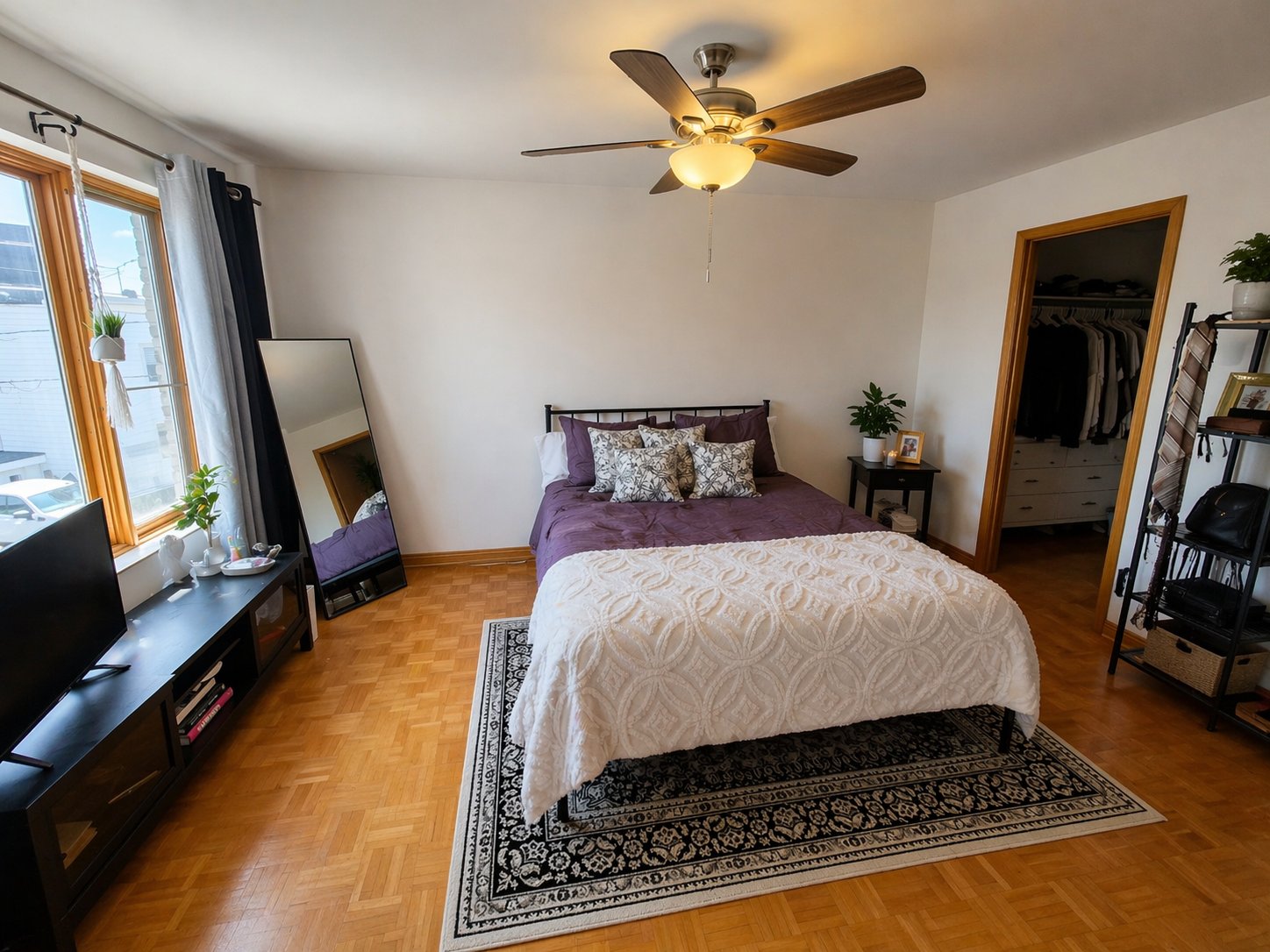 Primary bedroom