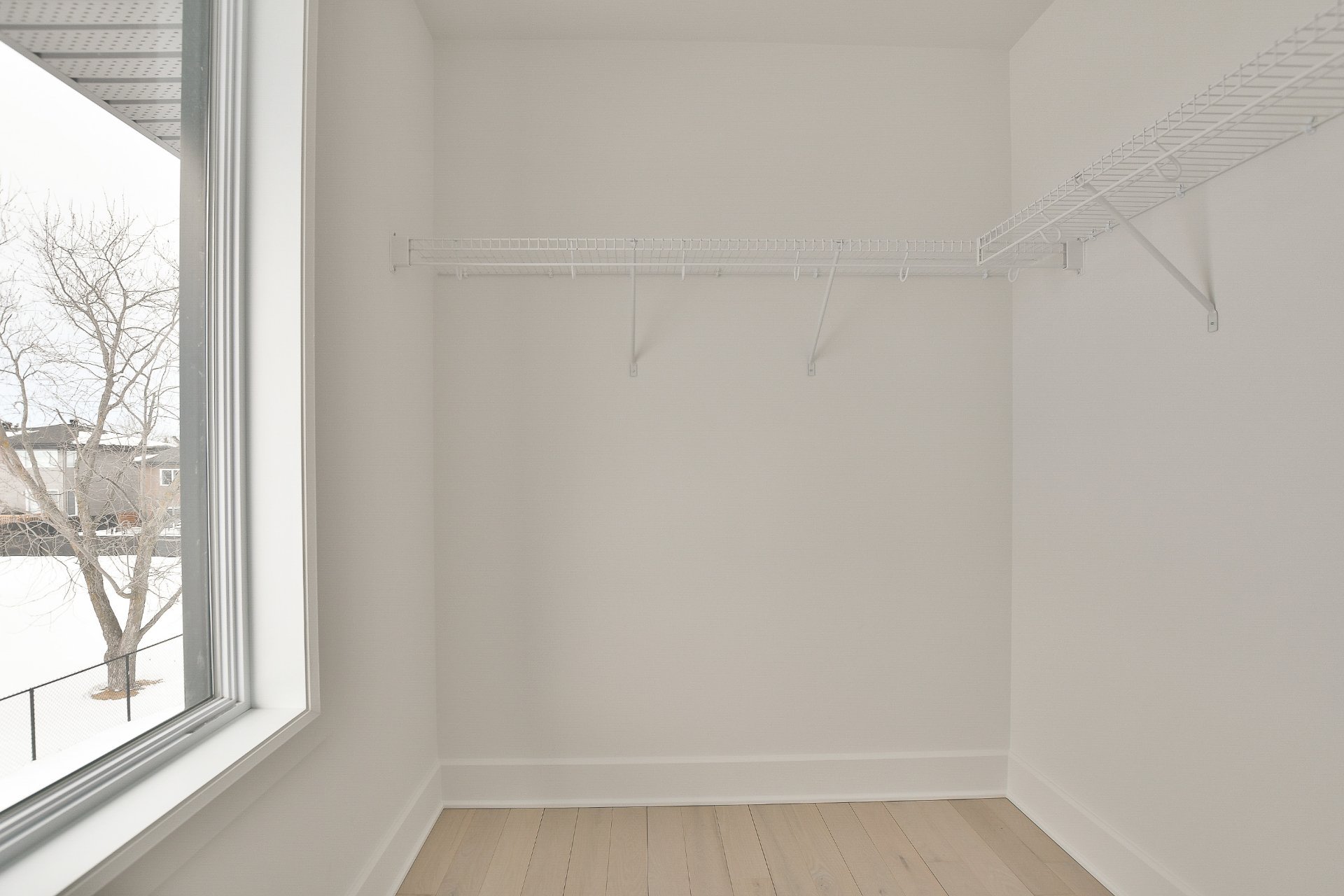 Walk-in closet