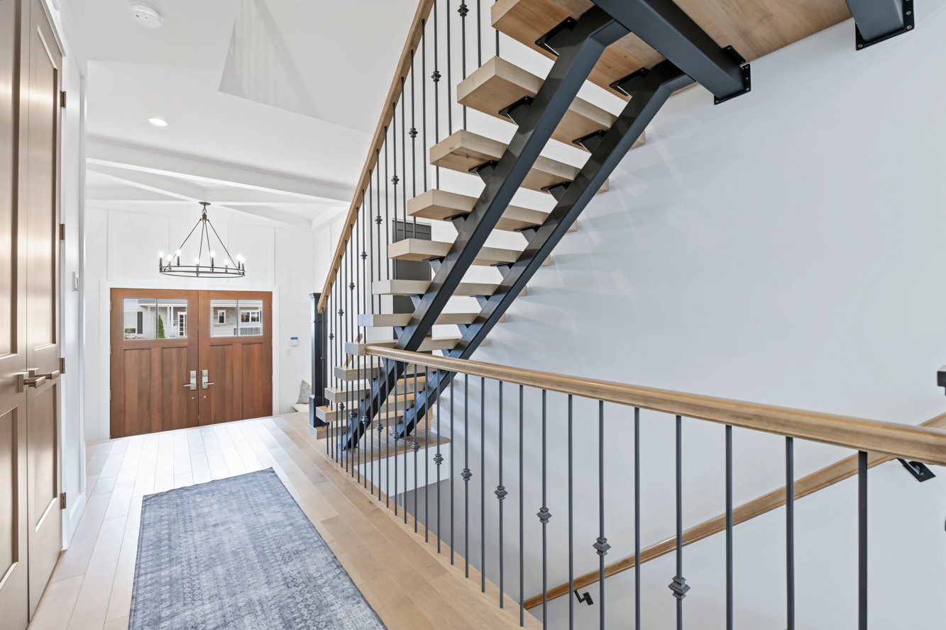 Superbe escalier ajouré
