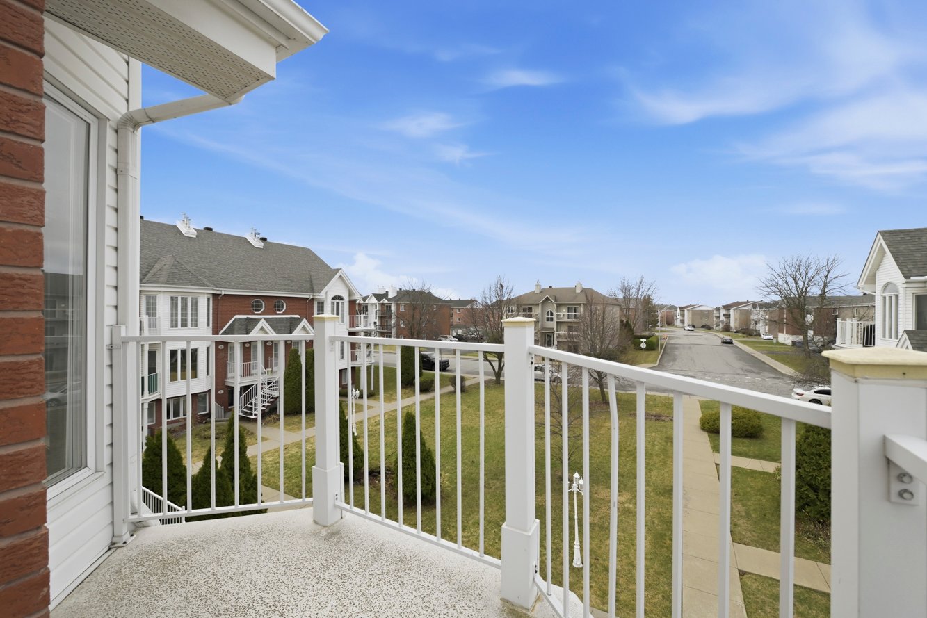 Second balcon près de la cuisine