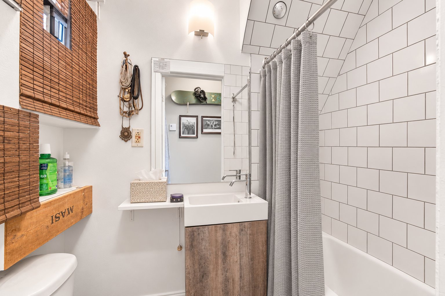 Logement 4226-1, salle de bains