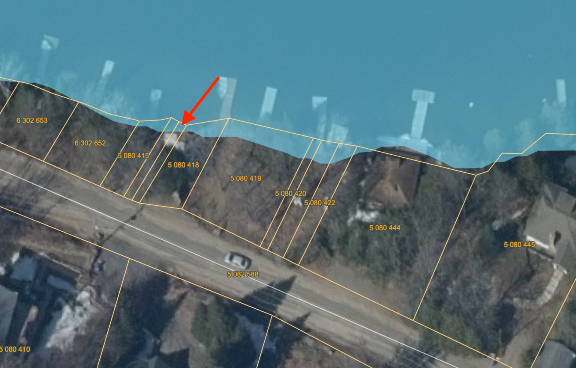 Accès au plan d'eau