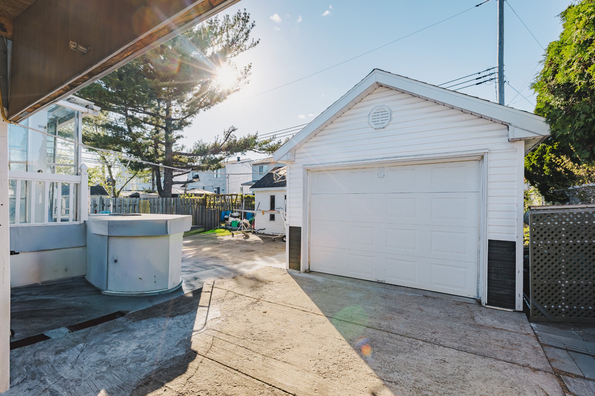 Garage