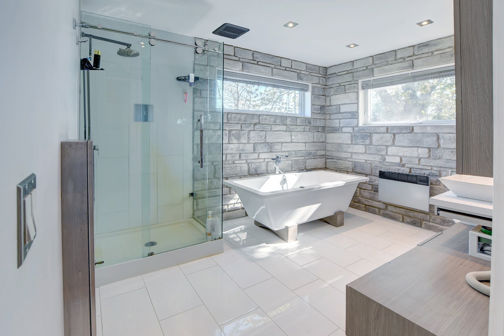 Ensuite bathroom