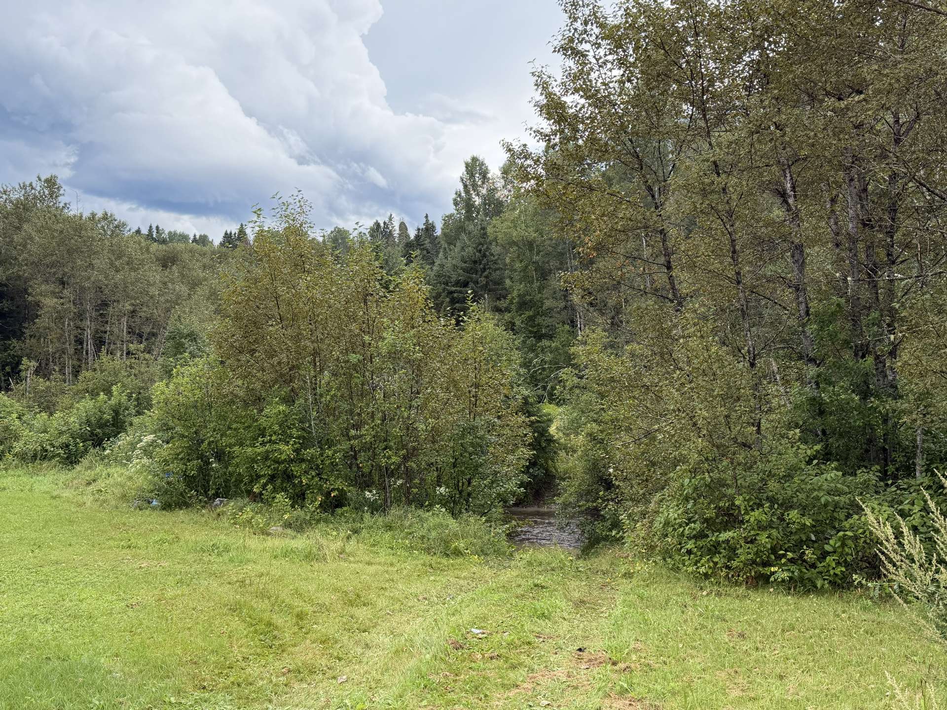 Accès à la rivière