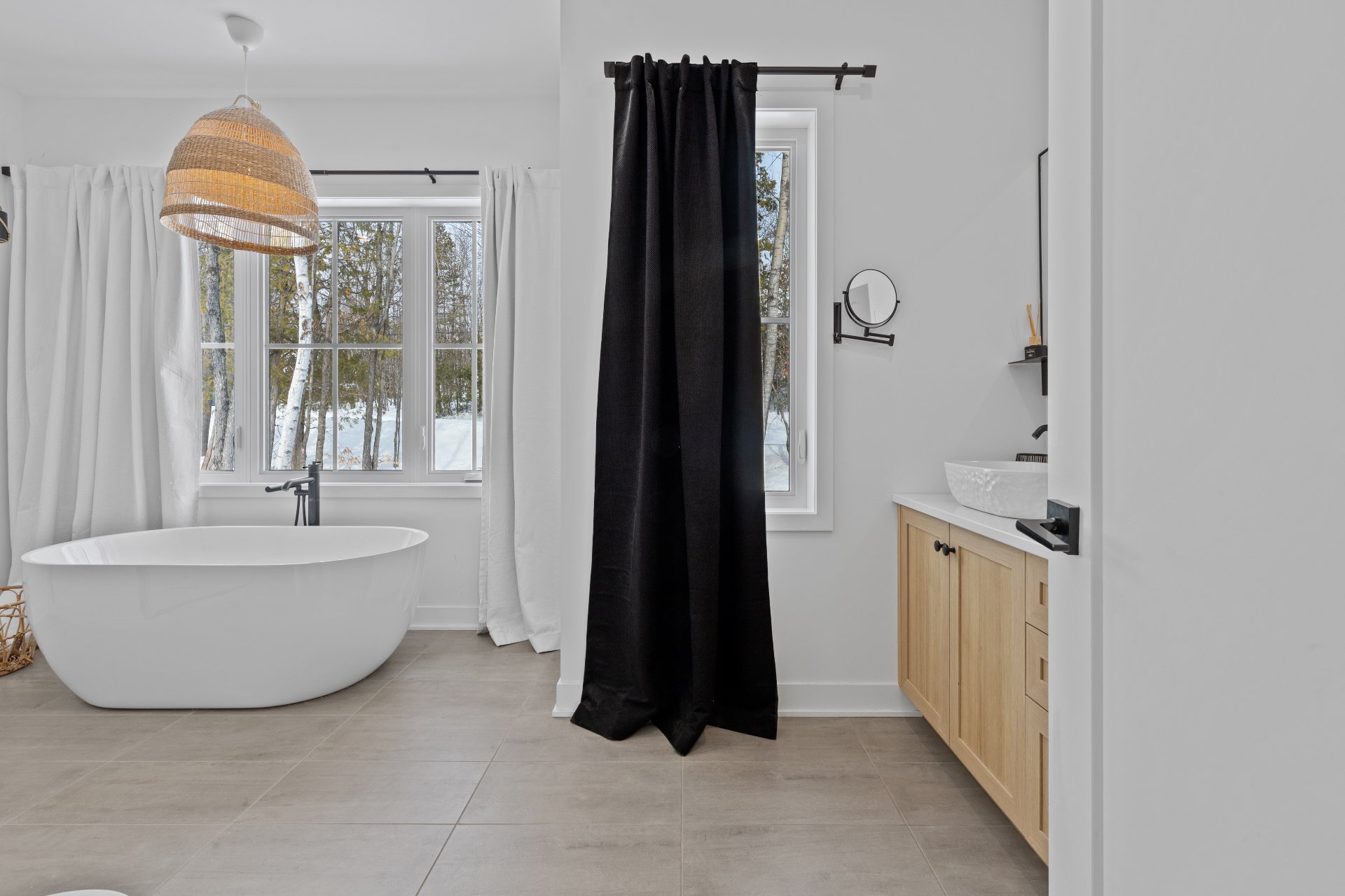 Salle de bains attenante à la CCP