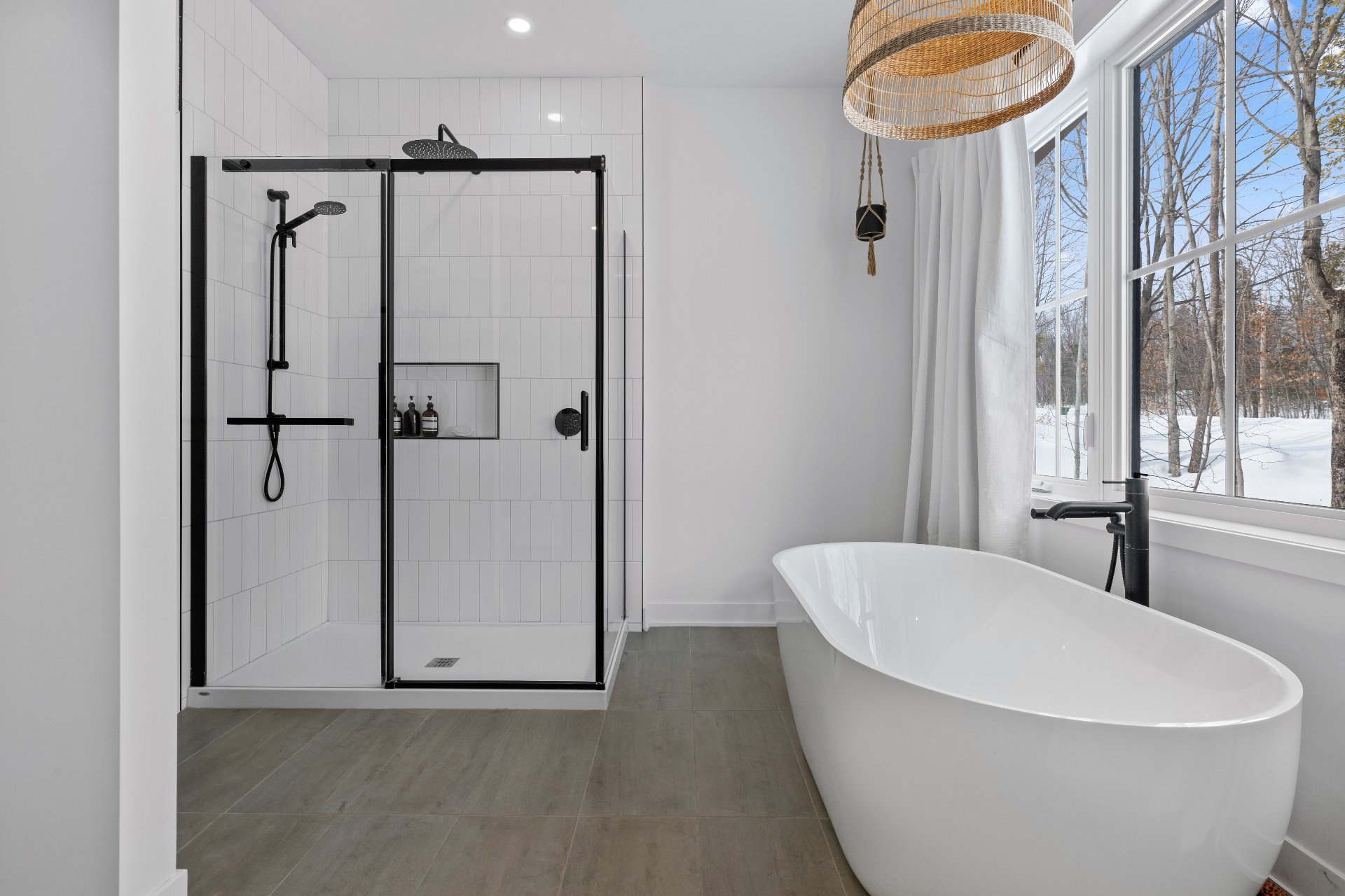 Salle de bains attenante à la CCP