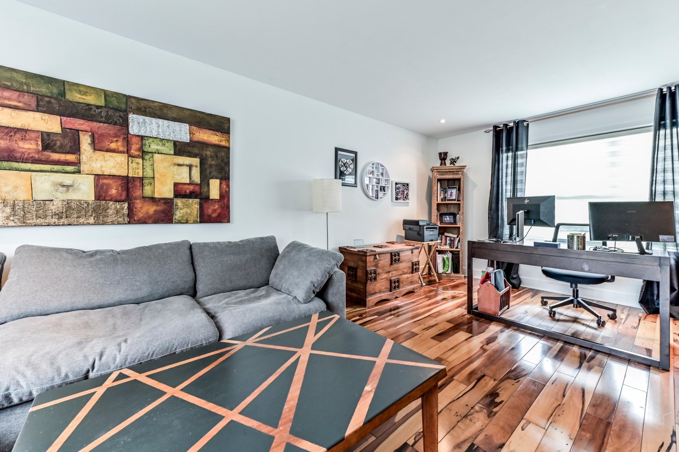 Aménagez cette pièce lumineuse selon vos besoins