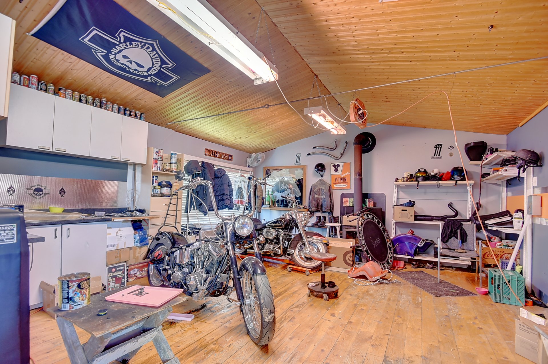 Garage