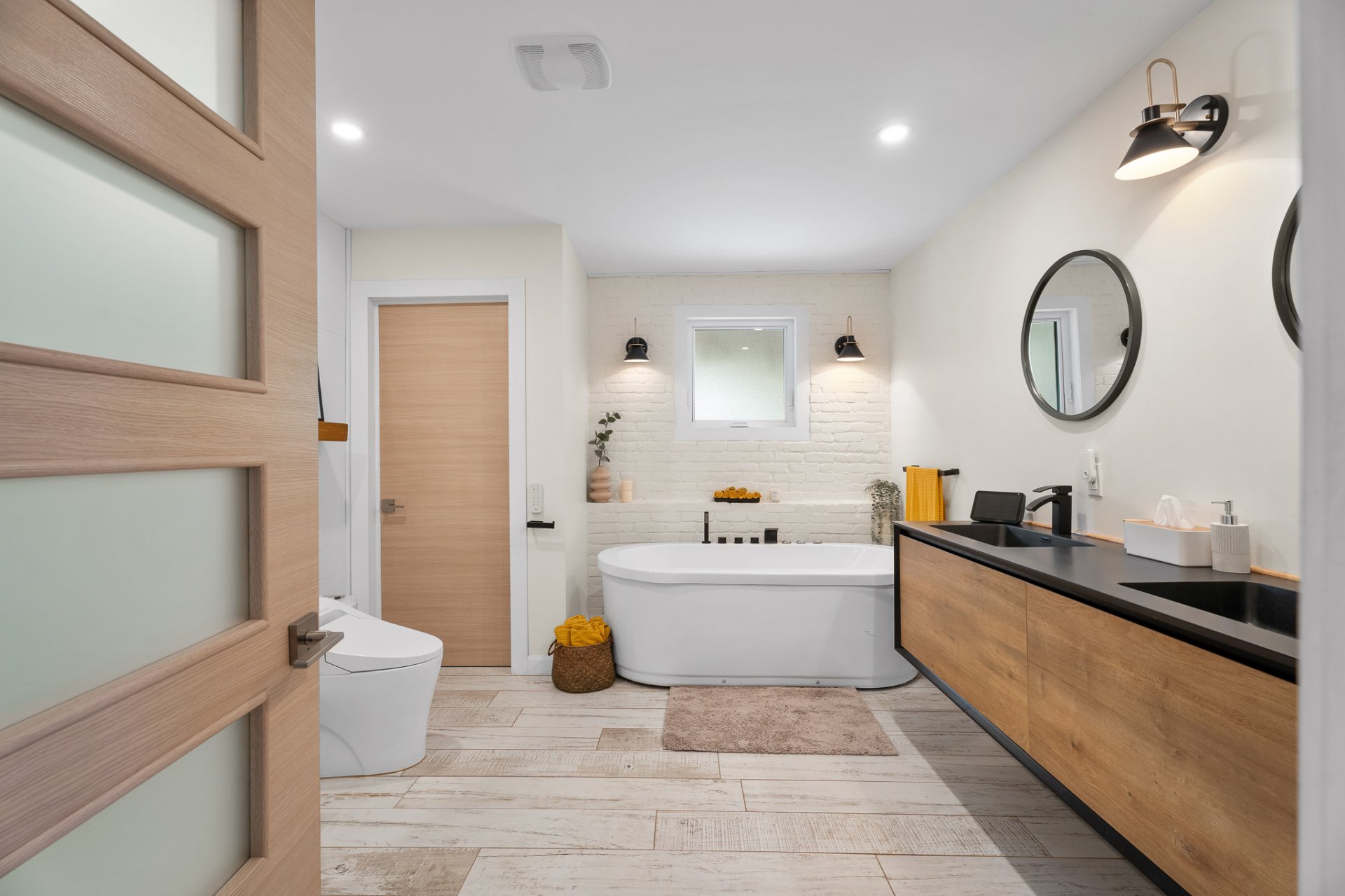 Ensuite bathroom
