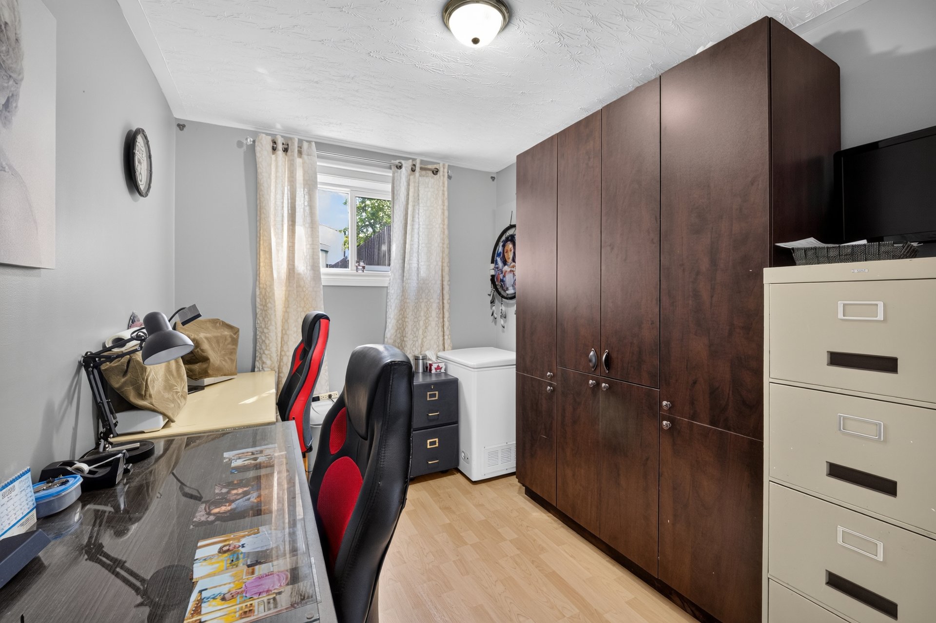 utilisé présentement comme bureau