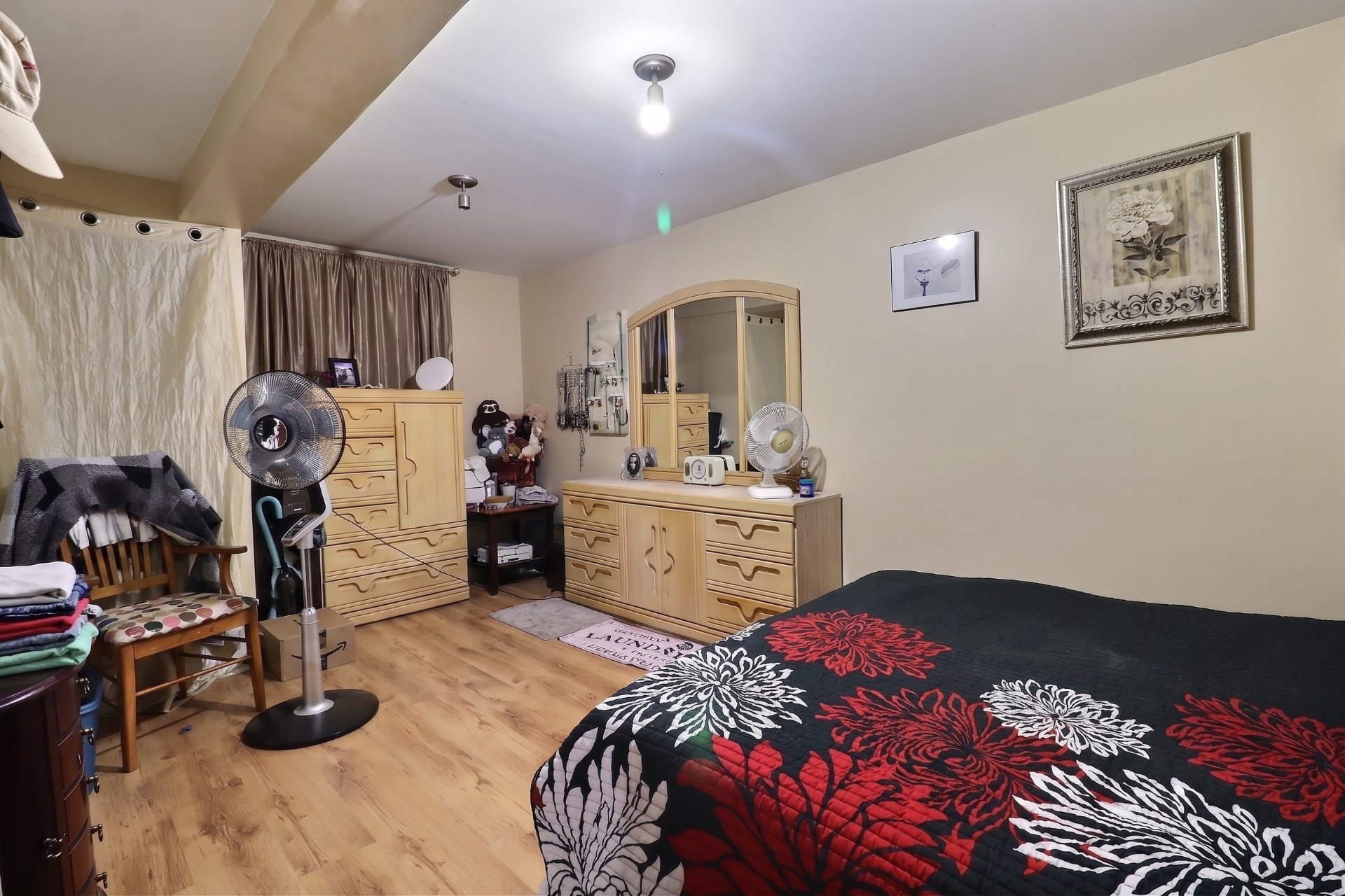 Primary bedroom
