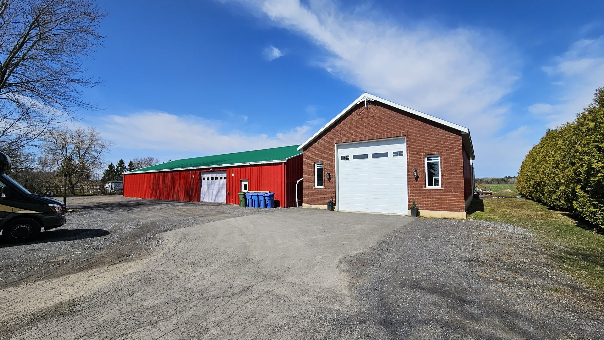 Garage