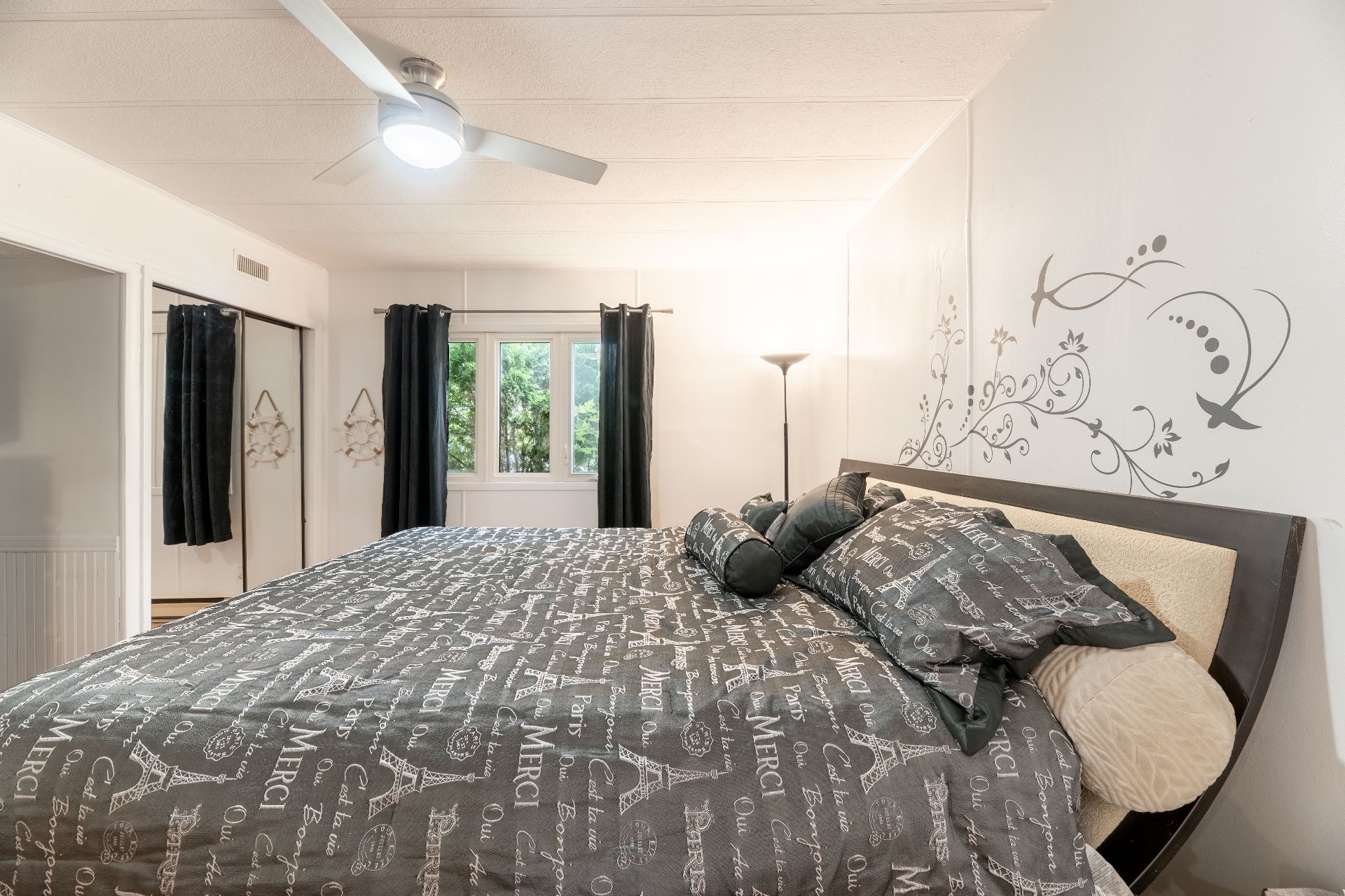 Chambre à coucher principale