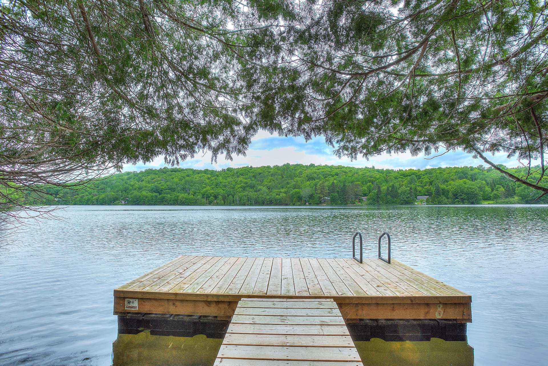 Accès au plan d'eau