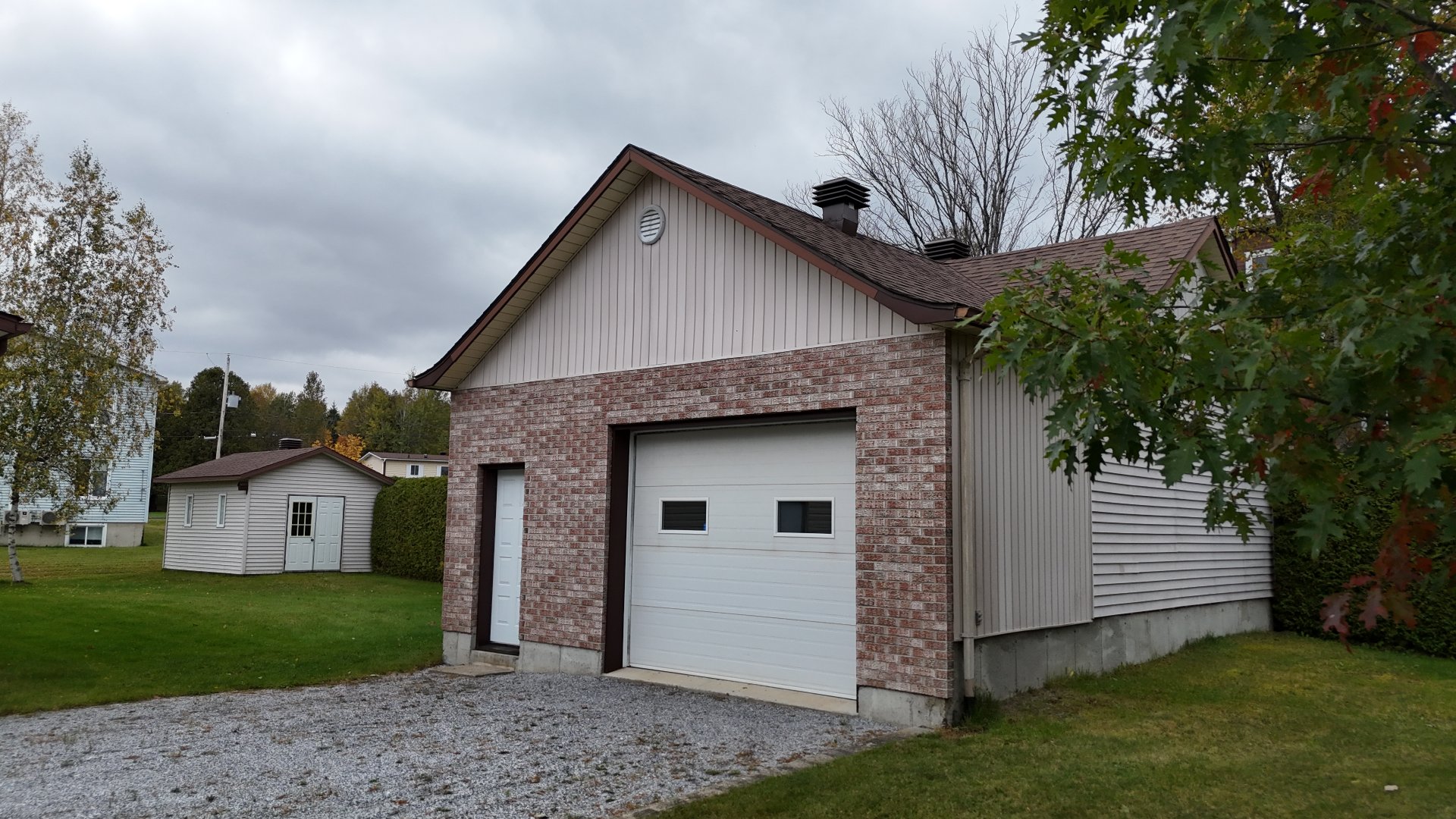 Garage