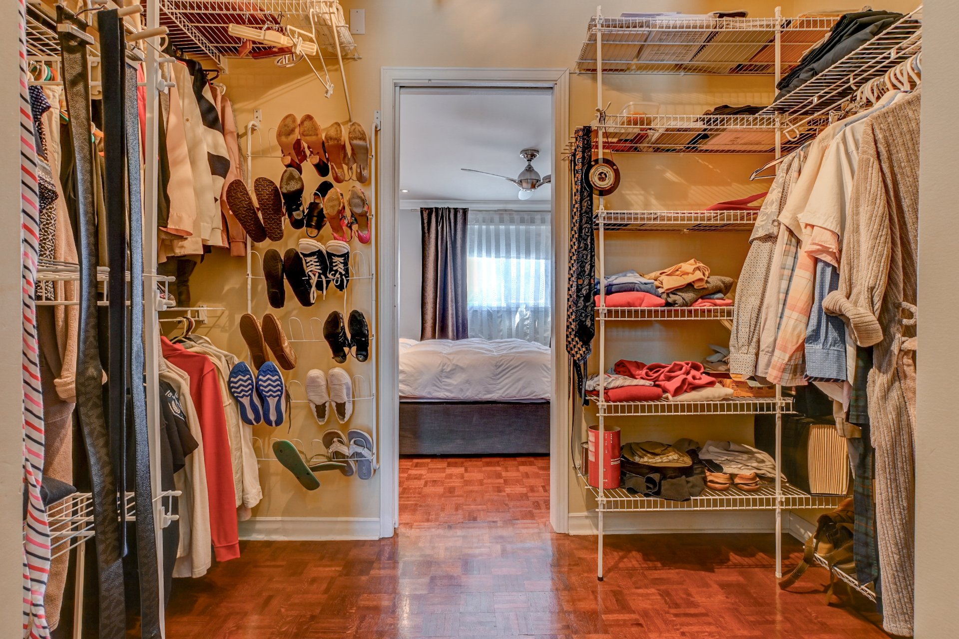 Walk-in closet