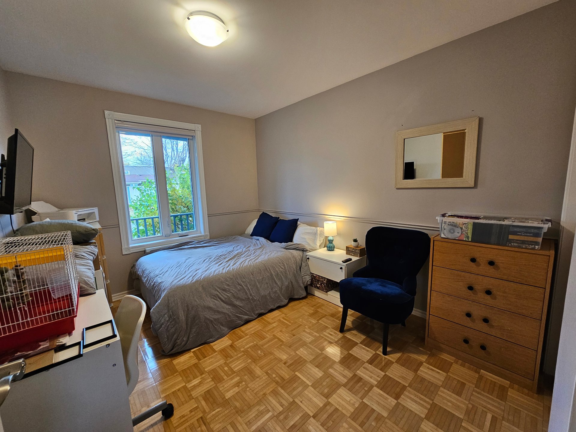Bedroom