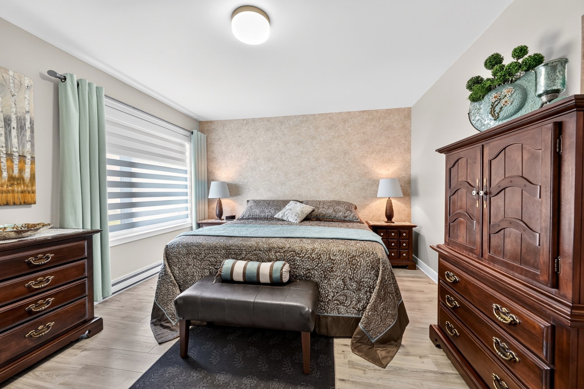 Primary bedroom