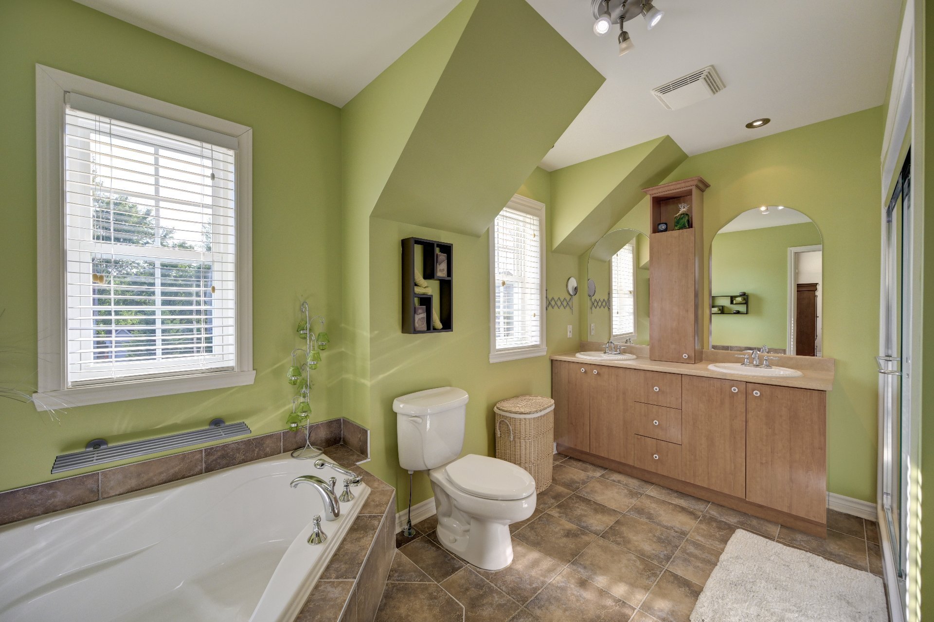 Salle de bains attenante à la CCP