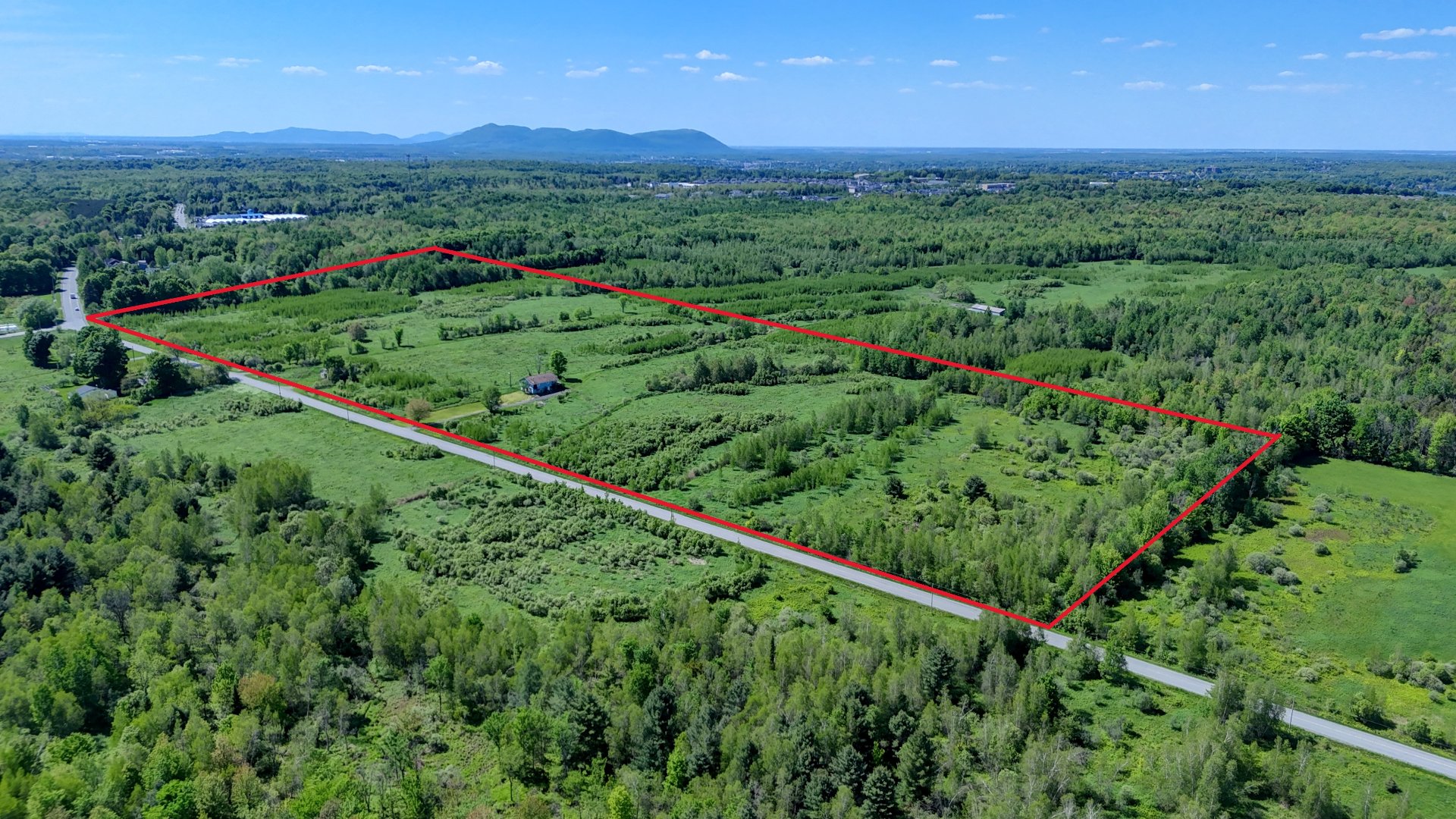 Aerial view of Lot 1 141 166