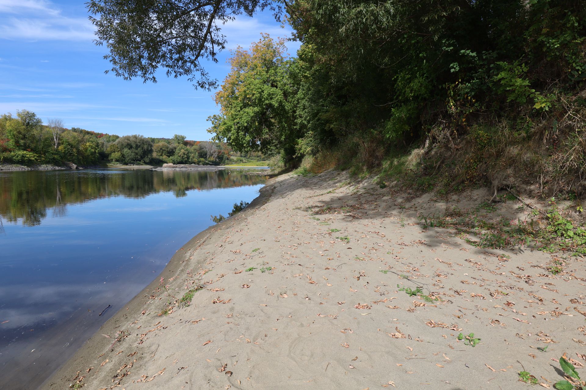 Accès au plan d'eau