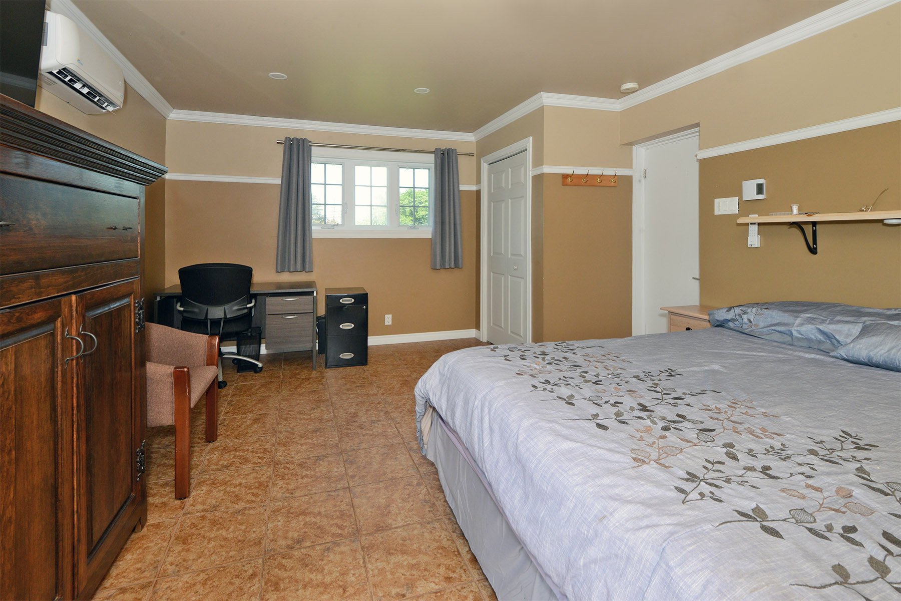 Primary bedroom