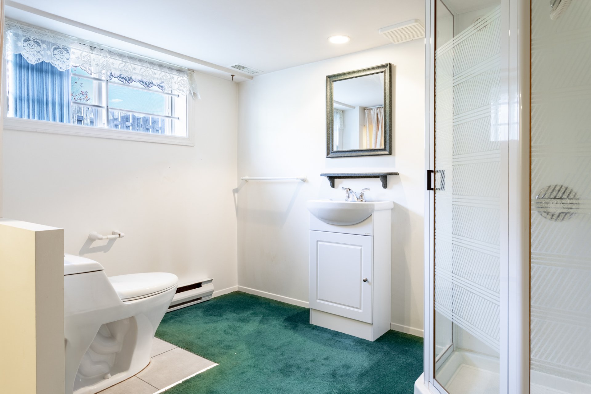 et salle de lavage.