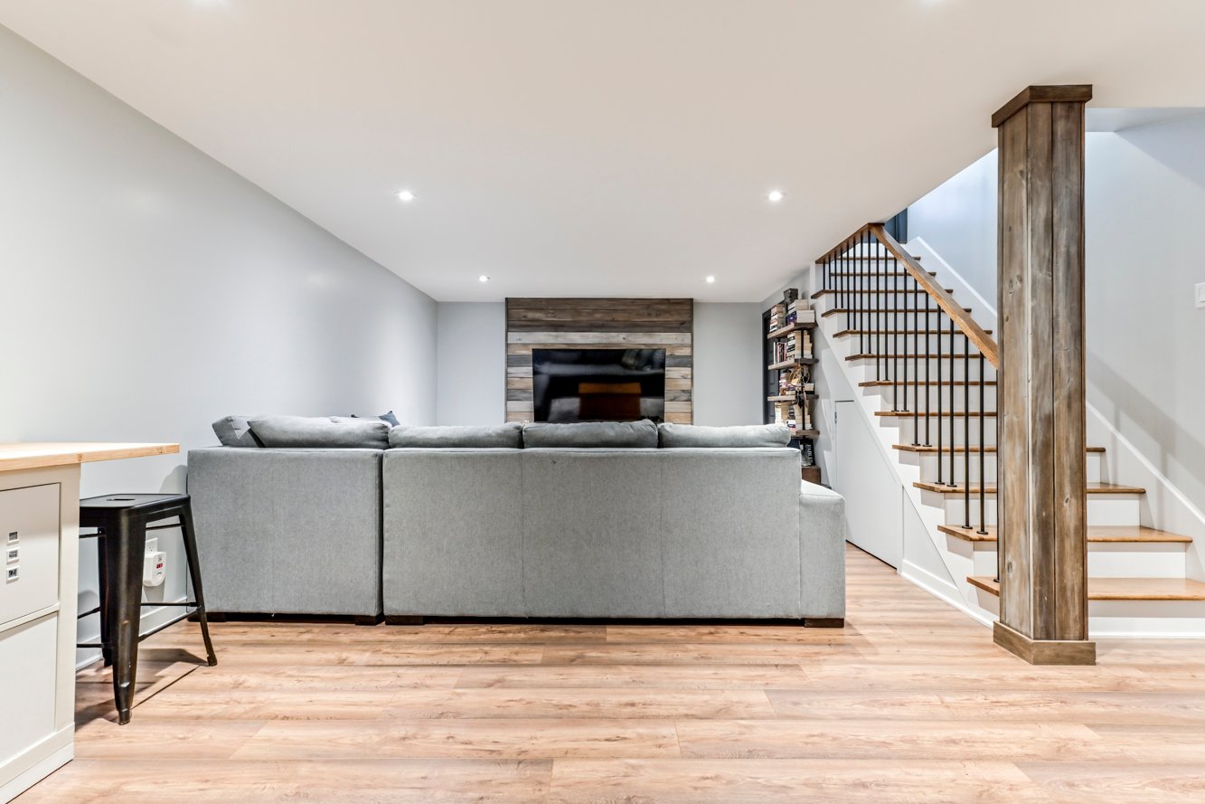 Une belle pièce à aménager selon vos besoins