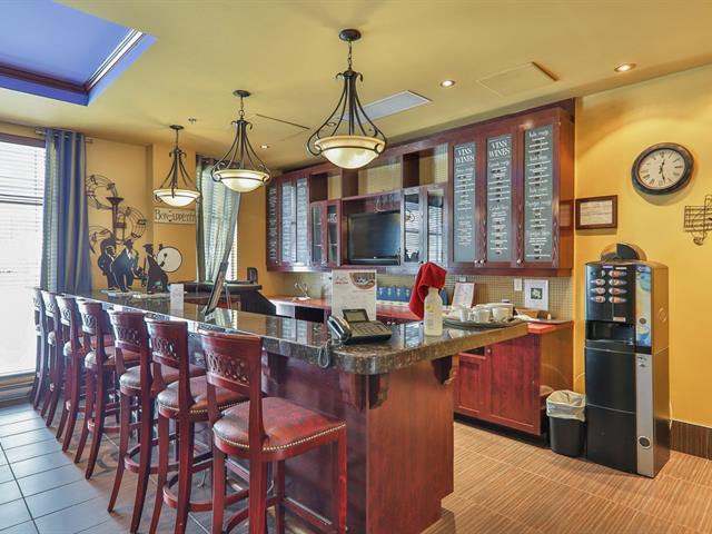Salon