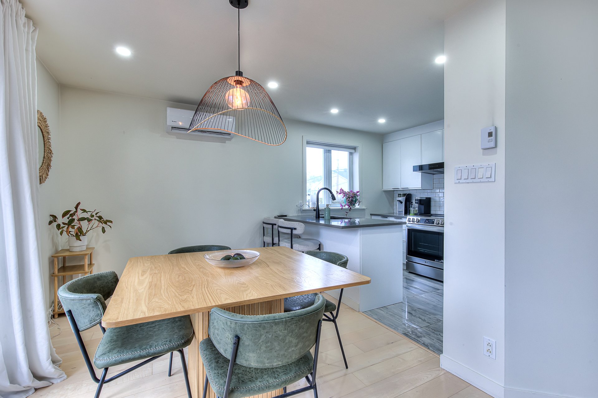 Dining room