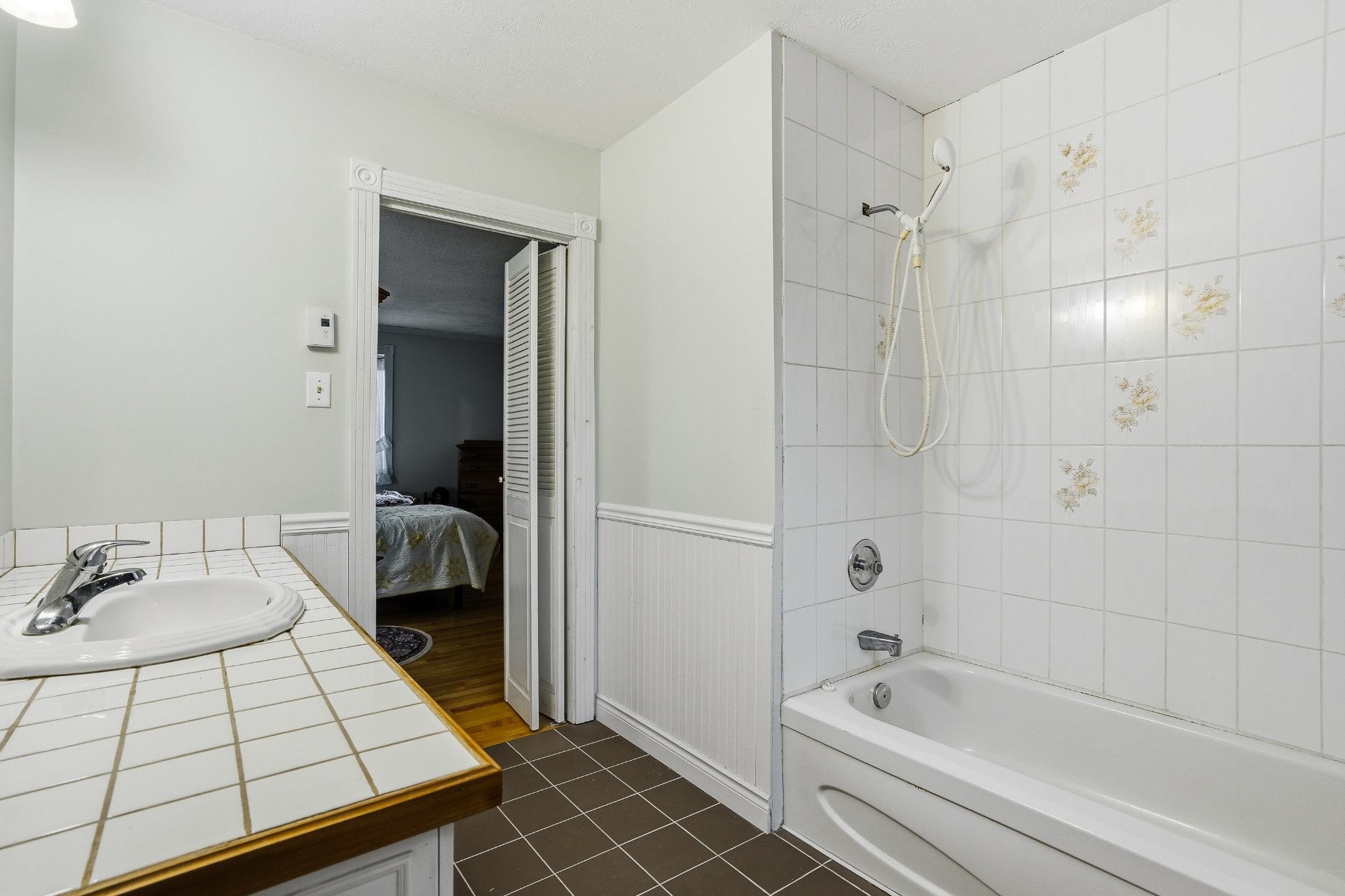 Salle de bains attenante à la CCP