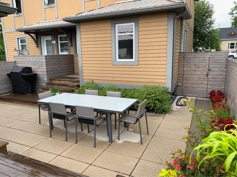 Pour logement principal 142 (14 pièces)