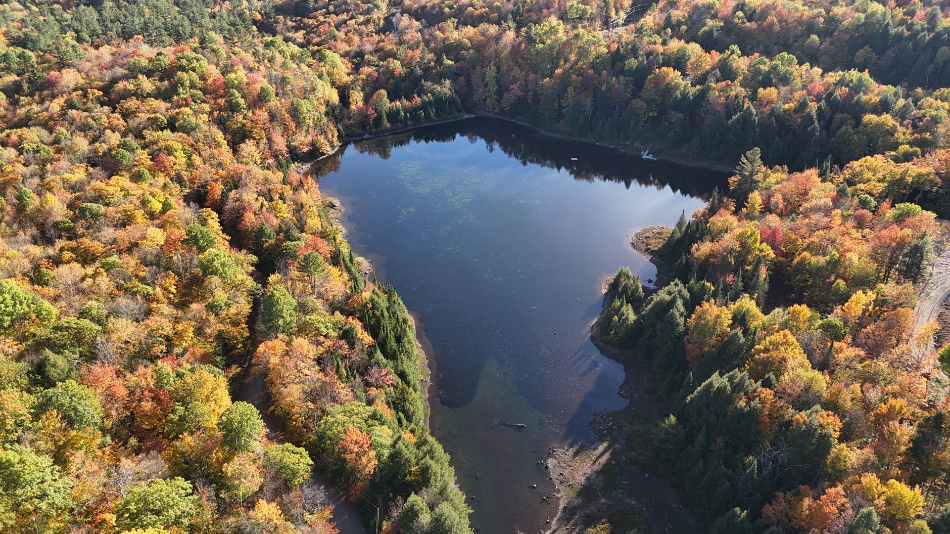 Accès au plan d'eau