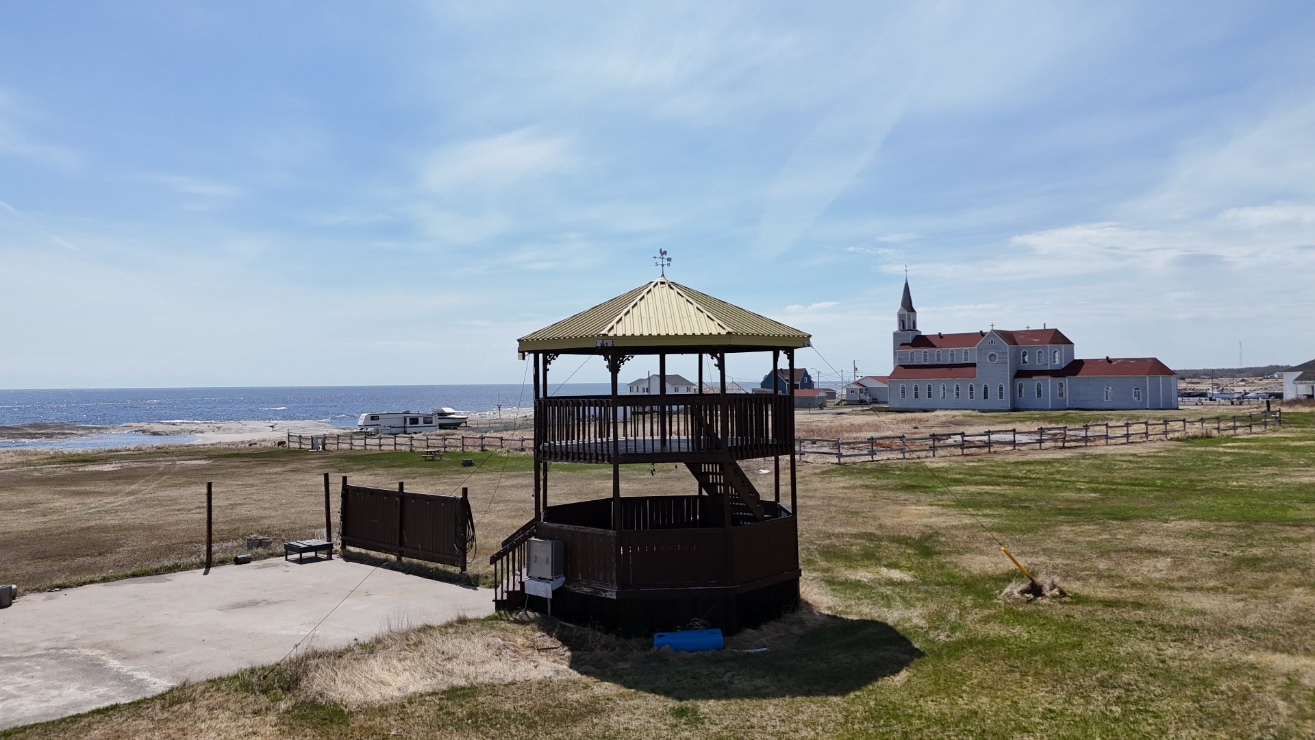 Gazebo avec électricité