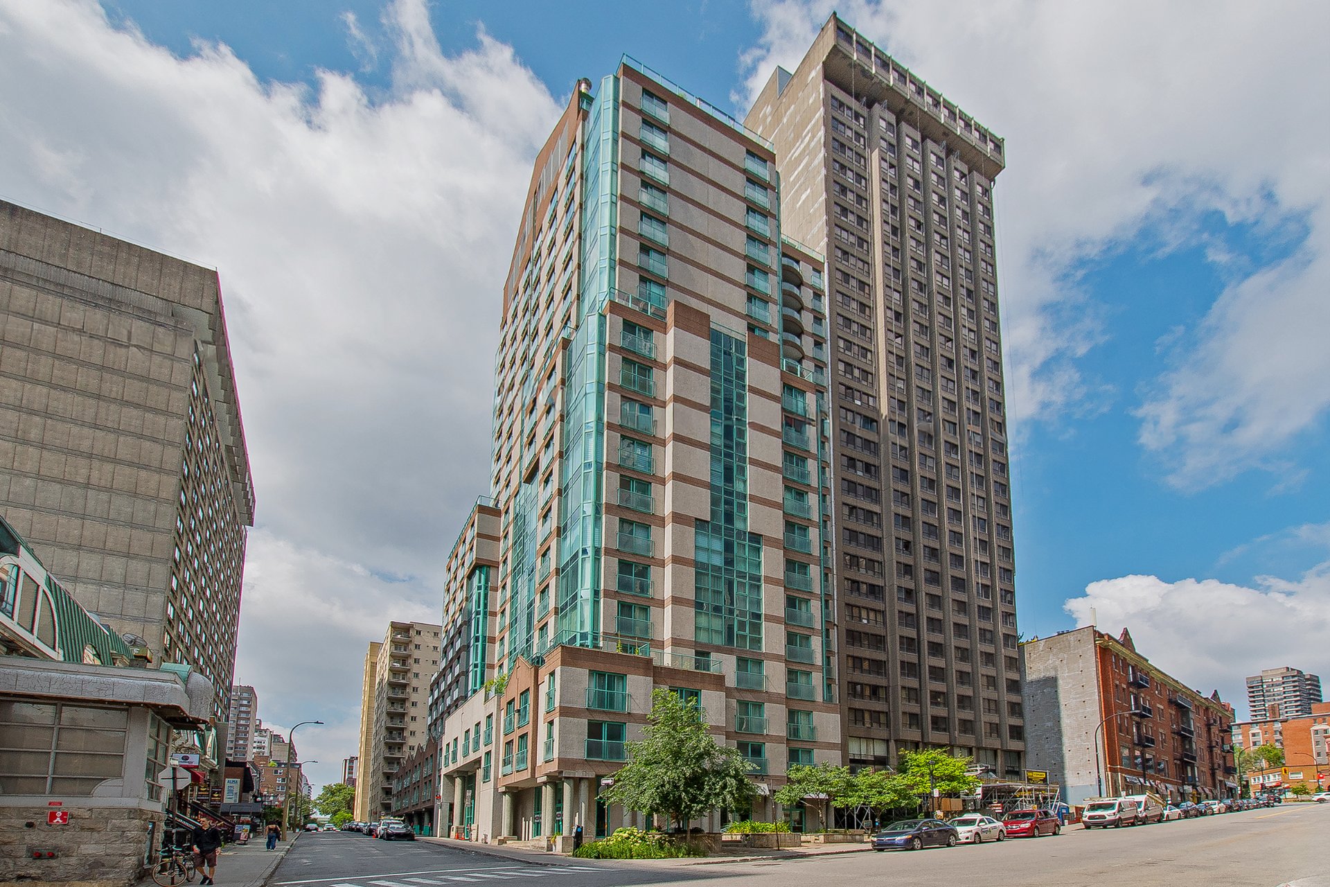 Façade